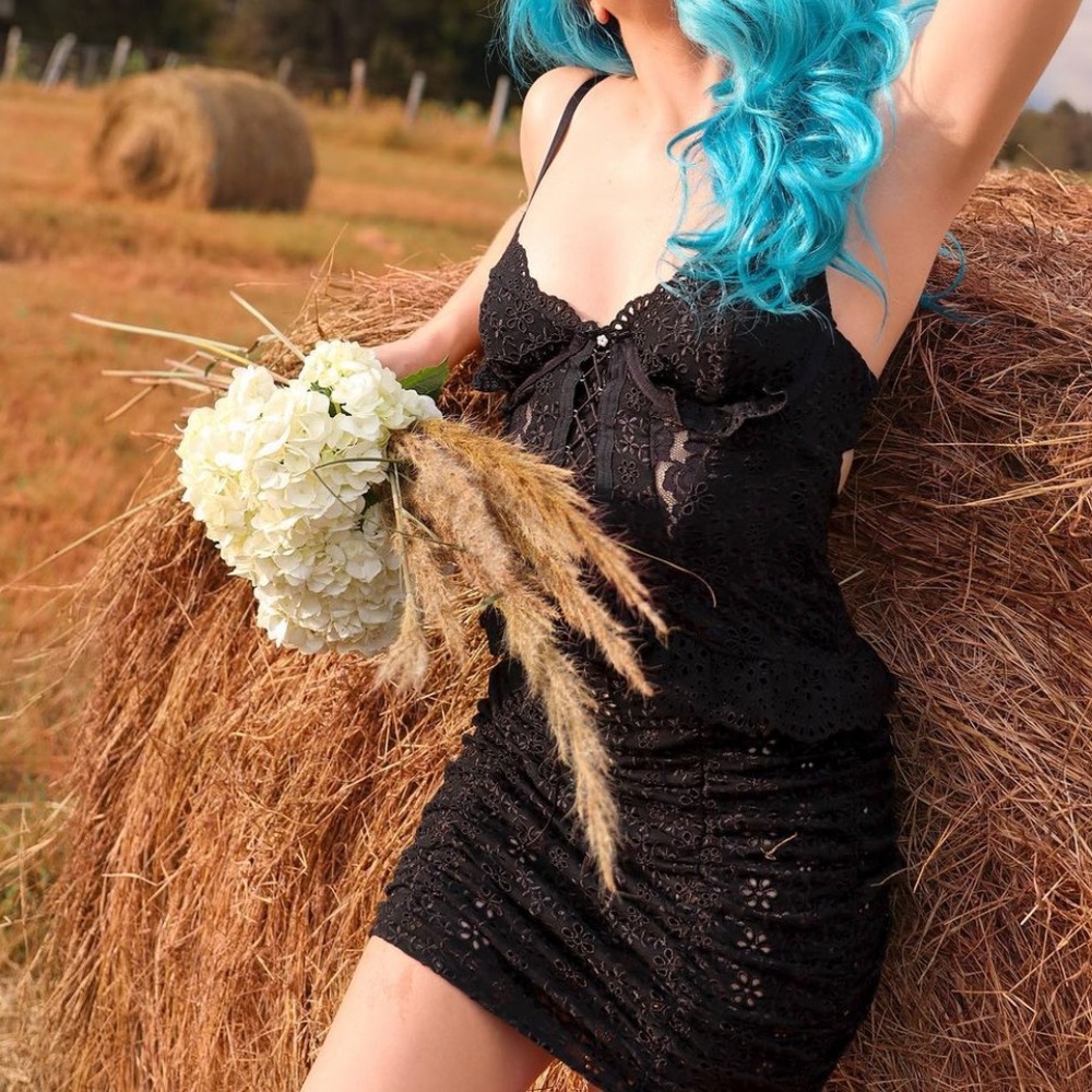 FOR LOVE & LEMONS Sophie Eyelet Dress - Picture 4 of 11